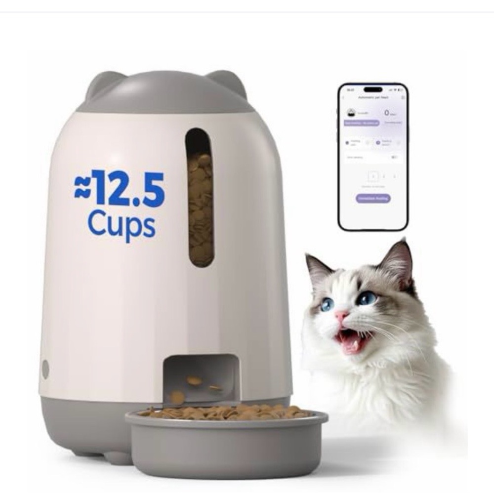 Papifeed Automatic Cat Feeder in White and Gray